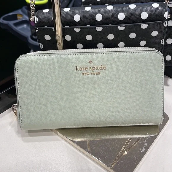Kate Spade Staci Large Continental Wallet
Sage Bundle - Picture 4 of 16